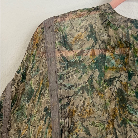 BURNING TORCH beautiful silk blouse S - Picture 8 of 9